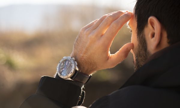 AlpinerX Alive: de eerste smartwatch van Alpina voor sportieve stedelingen