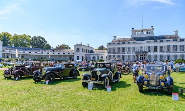 Vorstelijk genieten van de mooiste auto’s