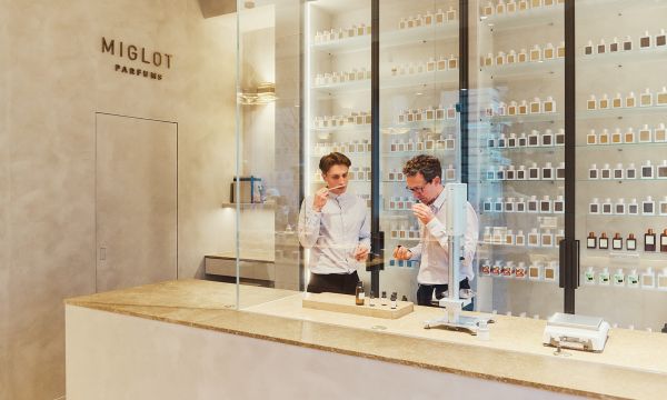 Een nieuw hoofdstuk voor MIGLOT Parfums: een symfonie van geur, vakmanschap en tijdloze elegantie