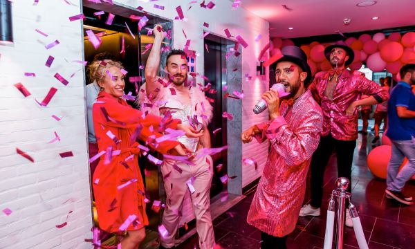 INK Hotel Amsterdam: Maakt Zich Klaar Voor Een Roze Revolutie