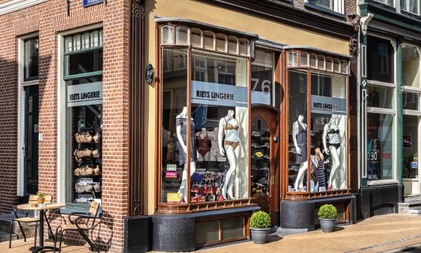 Riets Lingerie: Magie voor je zelfvertrouwen