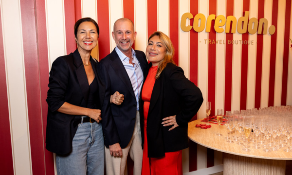 Corendon viert opening van eerste Travel Boutique in Amsterdam-Zuid