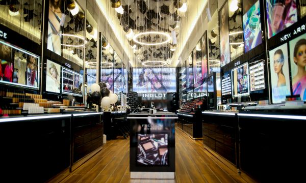 Inglot loves Amsterdam