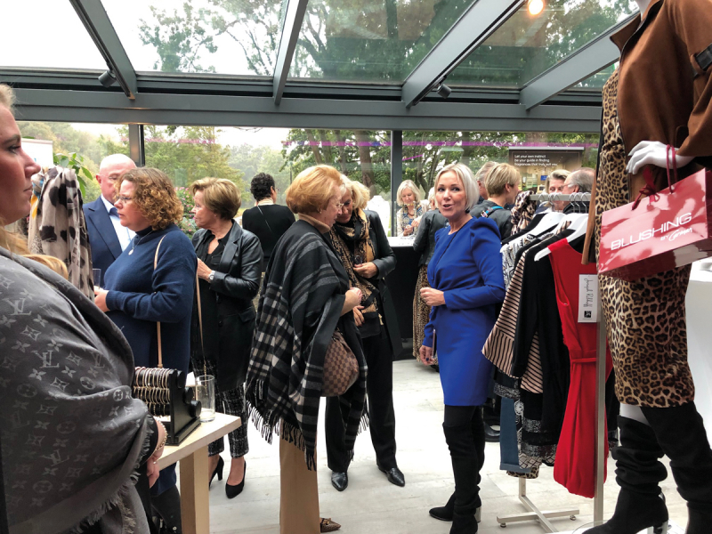 Luxury Event Landgoed Tespelduyn gezellige drukte