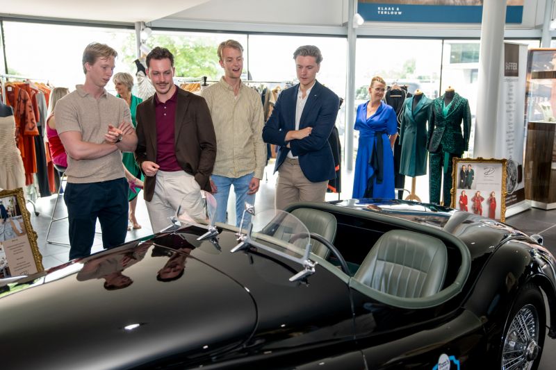 2022-06-22 - Lourens Magazine Luxury Lifestyle Event - 001